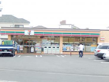 セブンイレブン 調布野川大橋南店の画像1