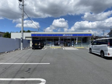 ローソン 熊本国府三丁目店の画像1