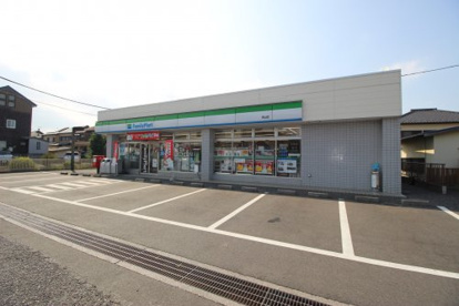 ファミリーマート 狭山店の画像1