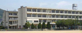 西小学校
