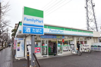 ファミリーマート 加平一丁目店の画像1