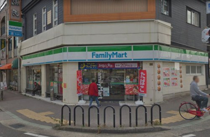 ファミリーマート　JR鷹取駅前店の画像1