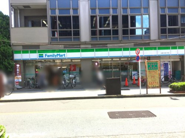 ファミリーマート 三鷹中央通り南店の画像1