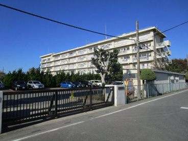 越谷市立平方中学校の画像1
