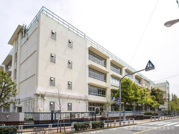 世田谷区立梅丘中学校の画像1
