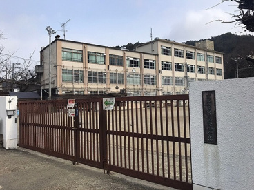 市原野小学校の画像1