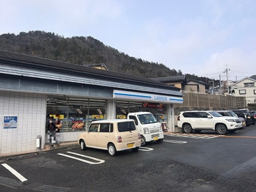 ローソン 静市市原店の画像1