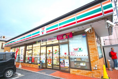 セブンイレブン 大津膳所駅前通り店の画像1