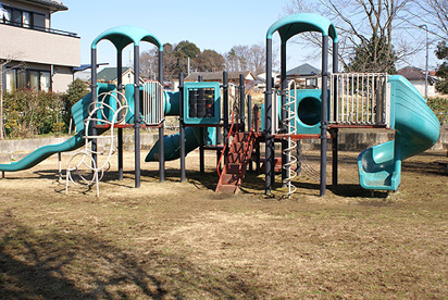 さいたま市天沼テニス公園の画像1