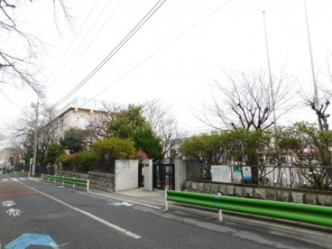大田区立松仙小学校の画像1