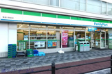 ファミリーマート 東淀川駅前店