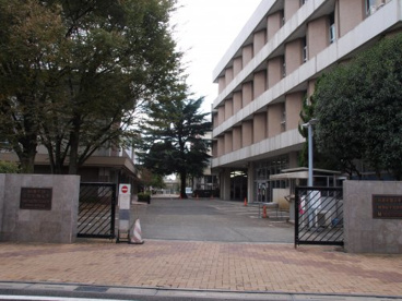 私立桐朋小学校の画像1