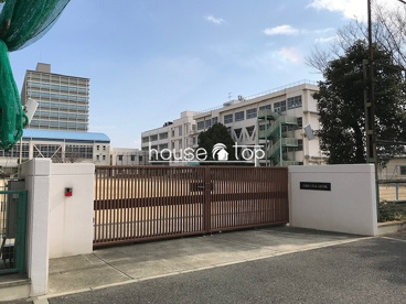 尼崎市立金楽寺小学校の画像1