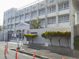 上野芝小学校の画像1