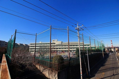 横浜市立荏田西小学校の画像1