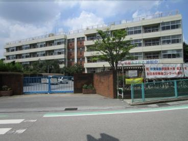 川口市立神根中学校の画像1