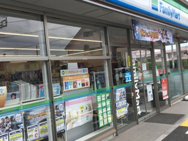 ファミリーマート 越谷蒲生東町店の画像1