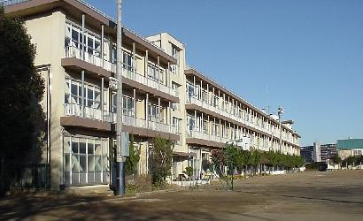 千葉市立稲毛中学校の画像1