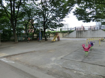 月島三丁目児童遊園の画像1
