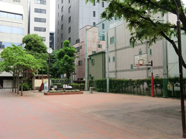 芝新堀町児童遊園の画像1