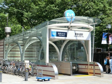 東京メトロ銀座線表参道駅の画像1