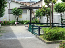 東三丁目児童遊園地