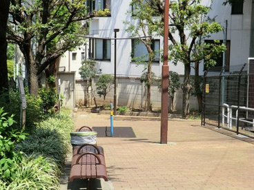 六本木三丁目児童遊園の画像1