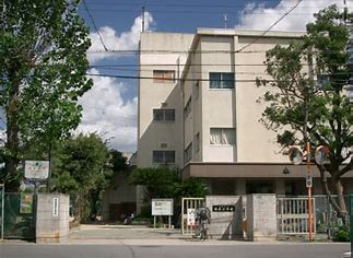 伊丹市立笹原小学校の画像
