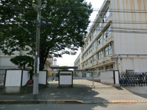 世田谷区立深沢中学校