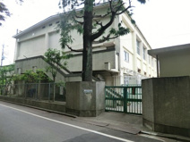 世田谷区立世田谷小学校