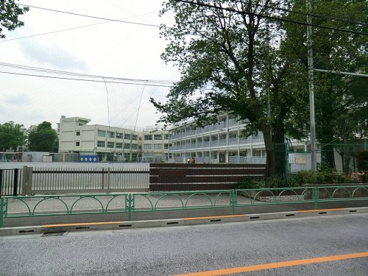 世田谷区立赤堤小学校の画像1