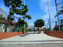 世田谷区立緑丘中学校