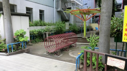 なるこ児童遊園の画像1