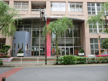 新宿区立花園小学校の画像1