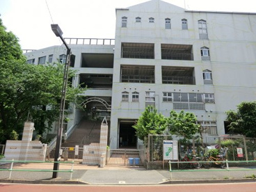新宿区立四谷第六小学校の画像1