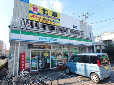 ファミリーマート 西海川口店の画像1
