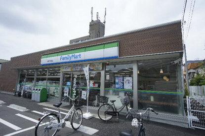 ファミリーマート 船橋本中山店の画像1