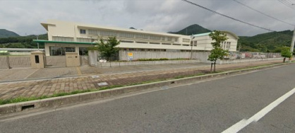 小方小学校の画像1