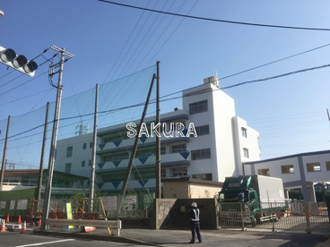 横浜市立矢向中学校の画像1