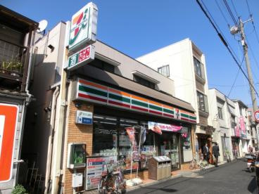 セブンイレブン 横浜磯子西町店の画像1