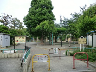 西蒲田一丁目児童公園の画像1