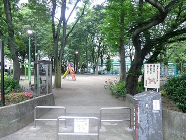 動坂公園の画像1
