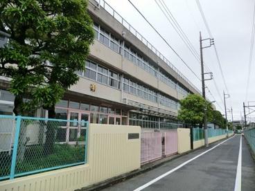 大田区立志茂田中学校の画像1