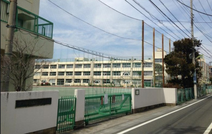 世田谷区立松沢中学校の画像1