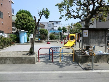 仲羽田児童公園の画像1
