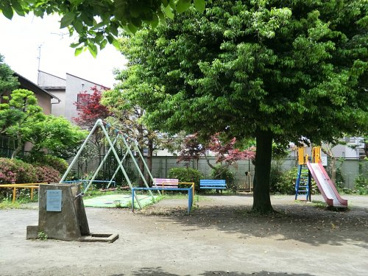 東嶺町児童公園の画像1