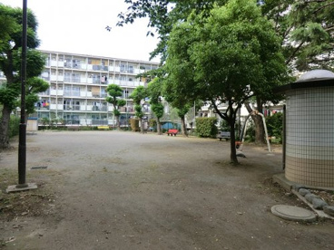 本羽田二丁目児童公園の画像1