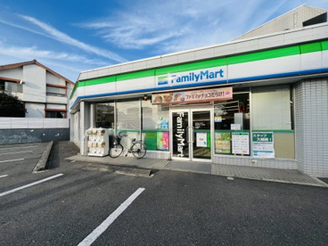 ファミリーマート 豊島要町二丁目店の画像1