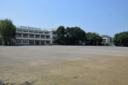 西東京市立東小学校の画像1
