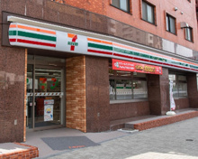 コンビニエンスストア セブン-イレブン 西新宿4丁目店